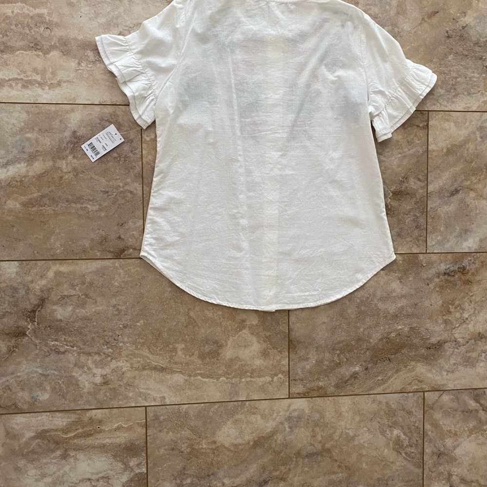 NWT NY Collection Embroidered Ruffle Sleeve Top - Picture 3 of 3